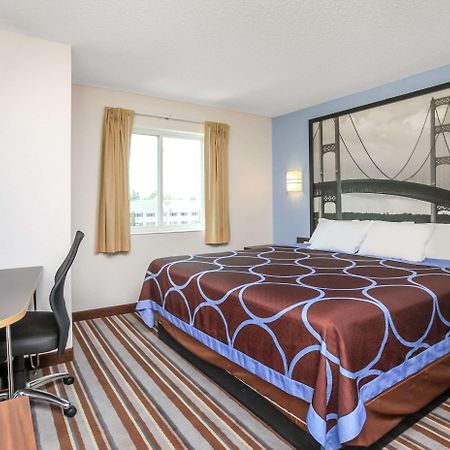 Super 8 By Wyndham Sault Ste. Marie Hotel Eksteriør billede
